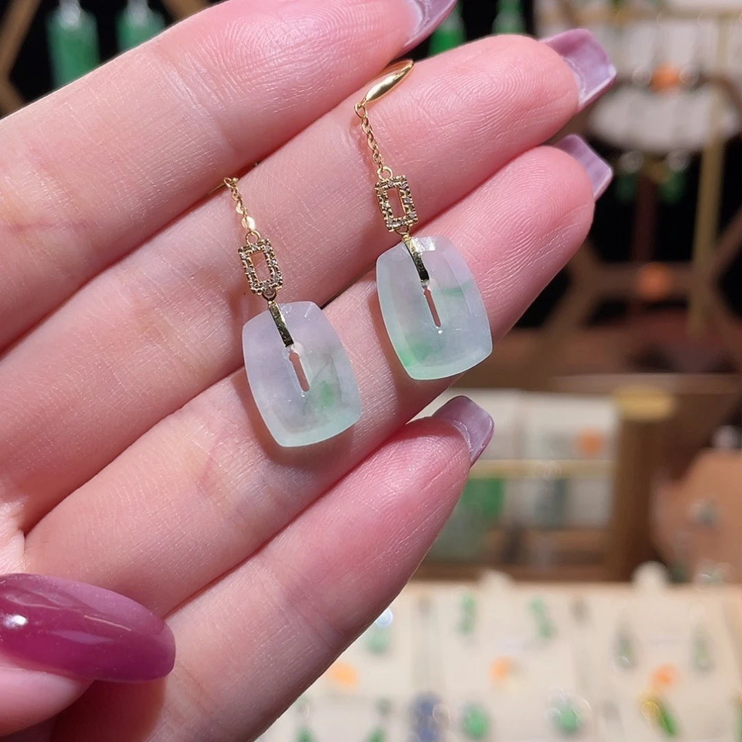 翡翠18K金镶嵌耳饰