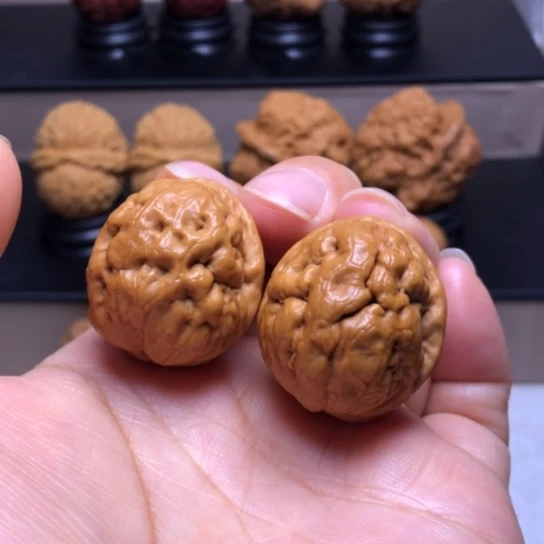 文玩核桃把件脑纹青蛙15