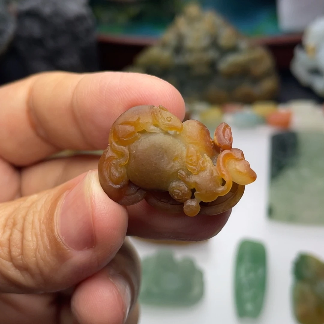 定制翡翠未镶嵌定制