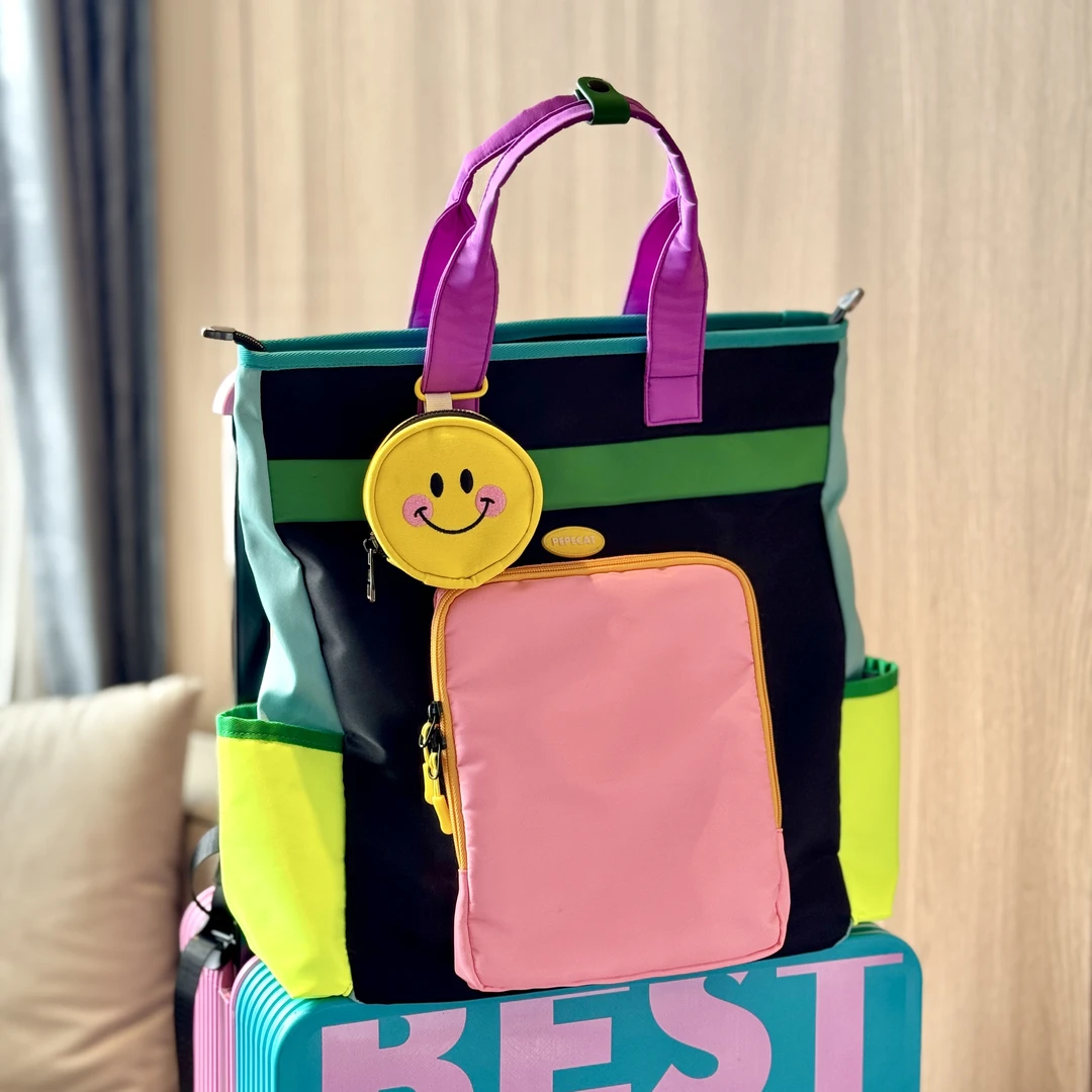 PEPECAT新款笑脸时尚潮流双肩包户外旅游轻便大容量通勤手提背包