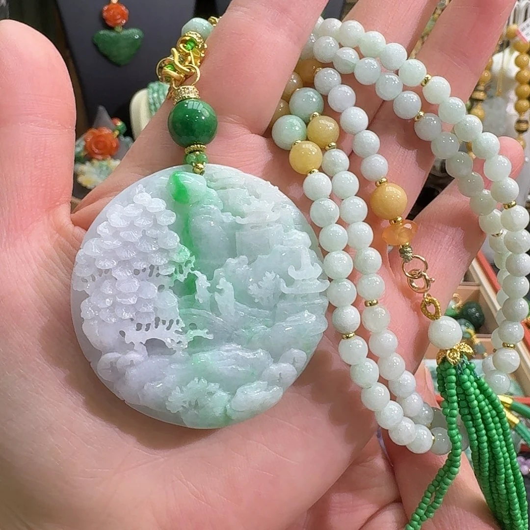 翡翠未镶嵌吊坠(赠链)炸福利