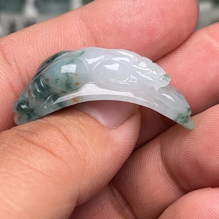 颈饰未镶嵌翡翠貔貅手牌