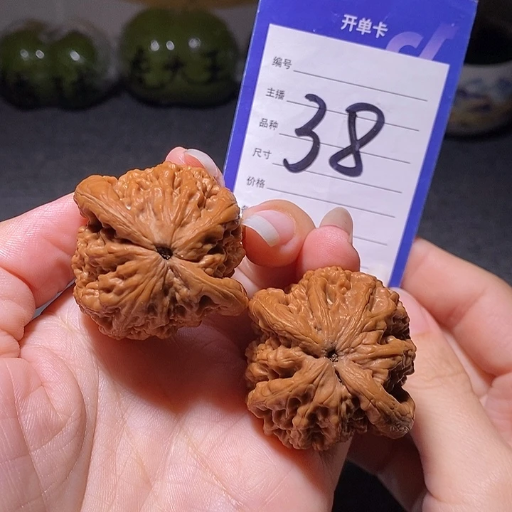 卤***泥把件文玩核桃金公子42左右