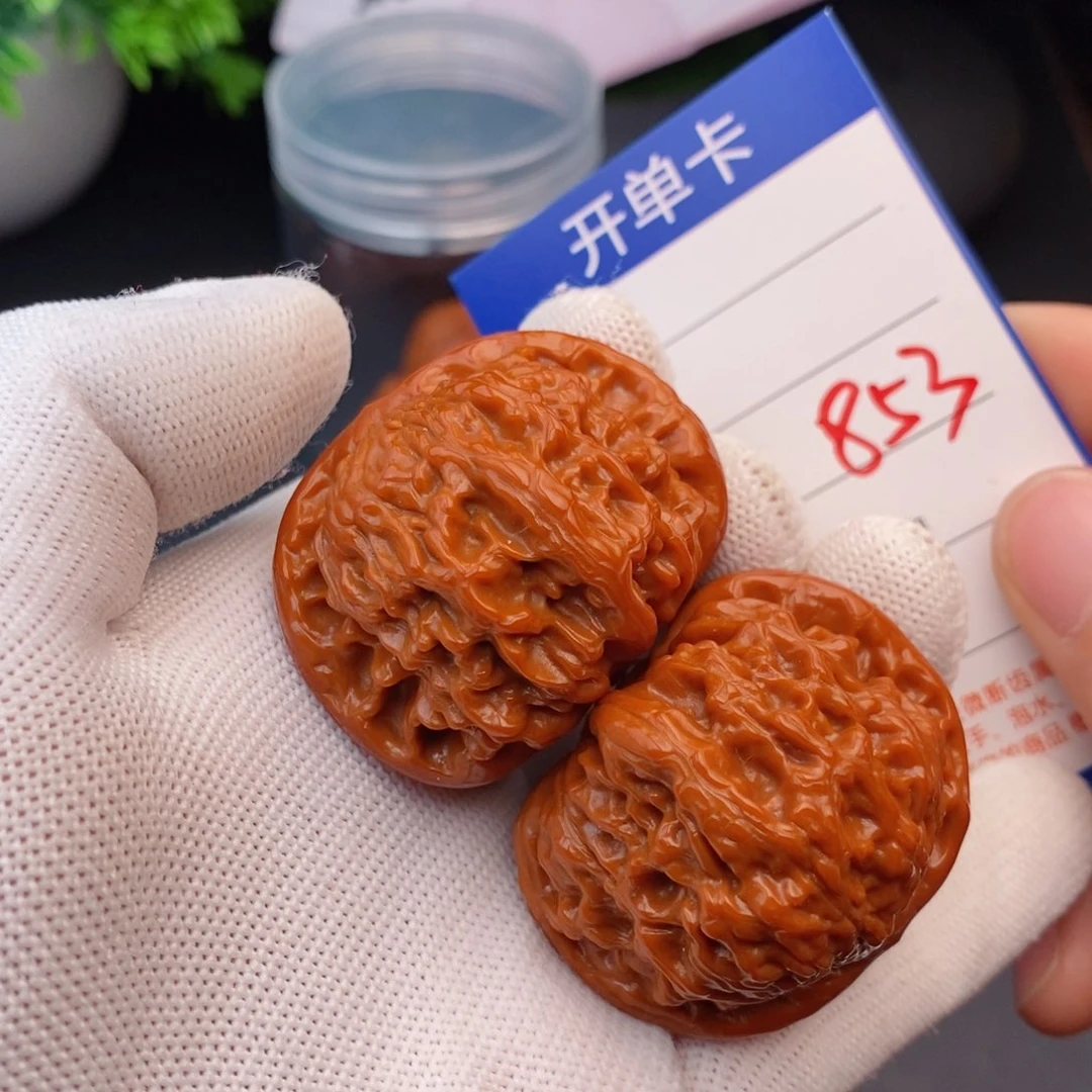 文玩核桃把件43红狮子853