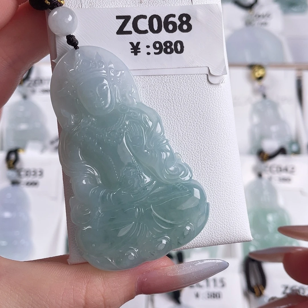 翡翠未镶嵌颈饰zc068