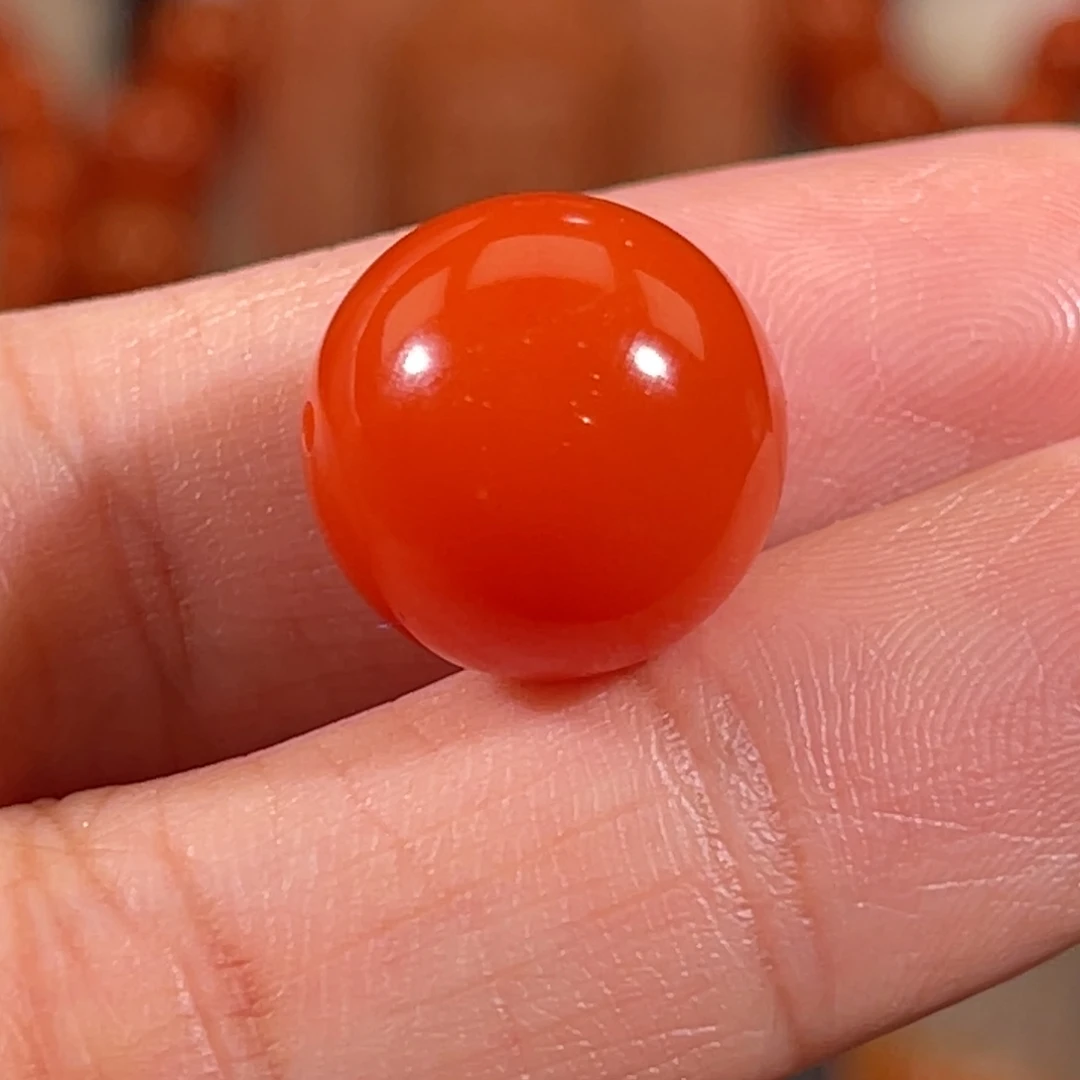 南红玛瑙未镶嵌滴水洞圆珠13.7mm