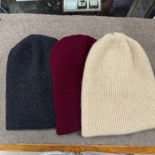 蒙古国cashmere纯山羊绒秋冬保暖百搭针织护耳帽