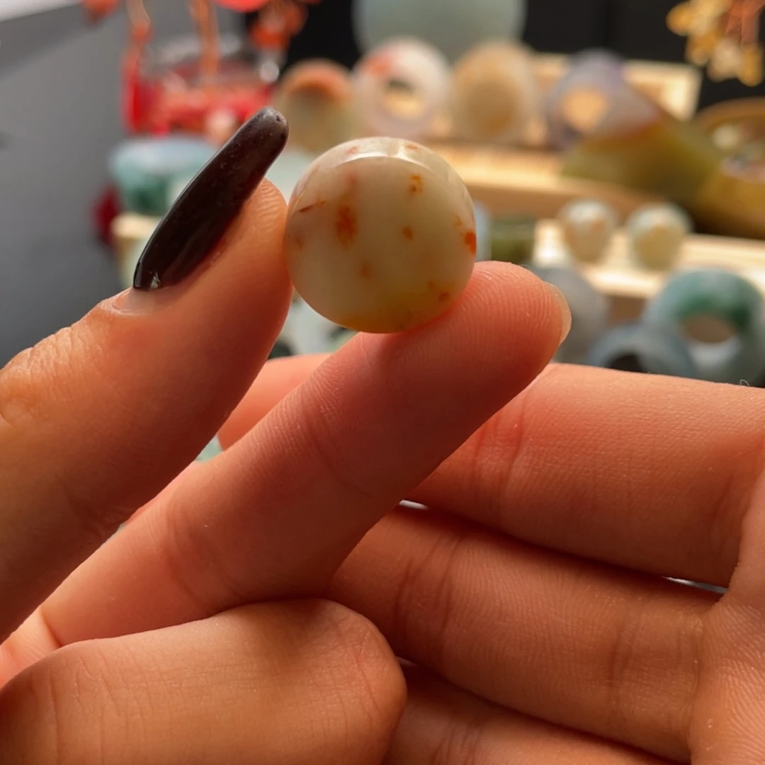 定制翡翠未镶嵌戒指