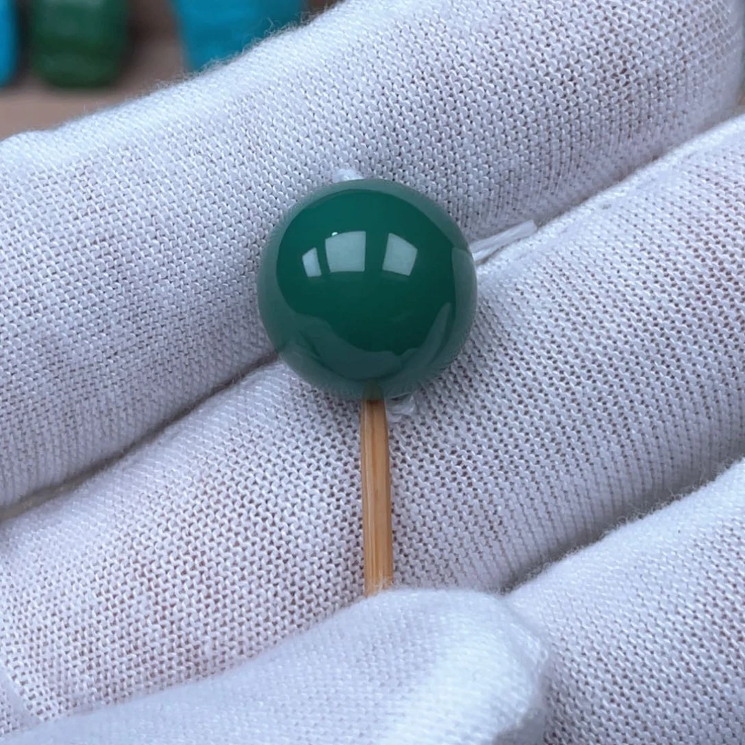 绿松石未镶嵌颈饰12.8mm