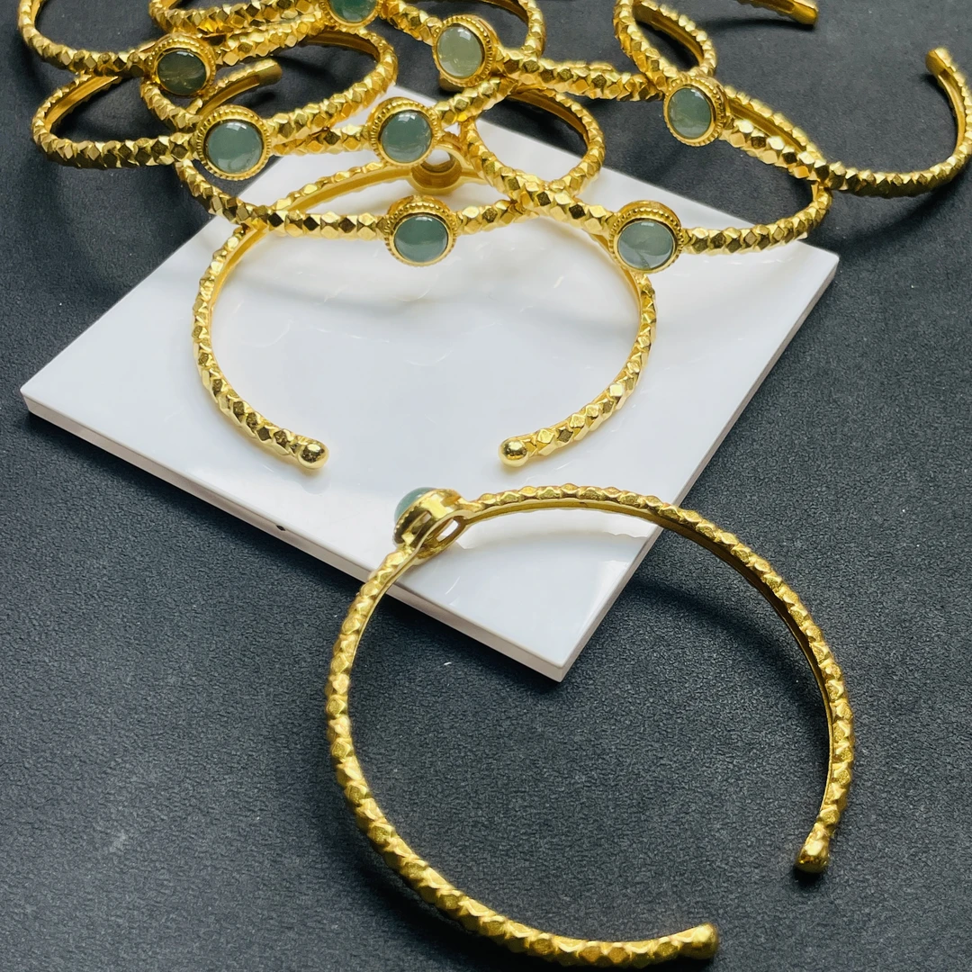 「戴琴珠宝」FR5931-翡翠银镶开口手镯（多样性发其一）