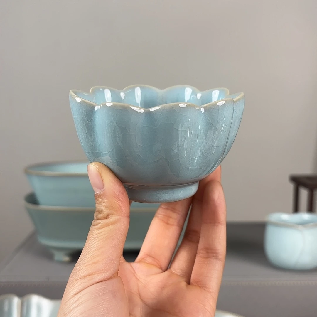 其他汝窑天青釉小号莲花杯