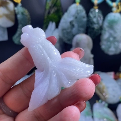 【闪购商品】颈饰未镶嵌翡翠鱼