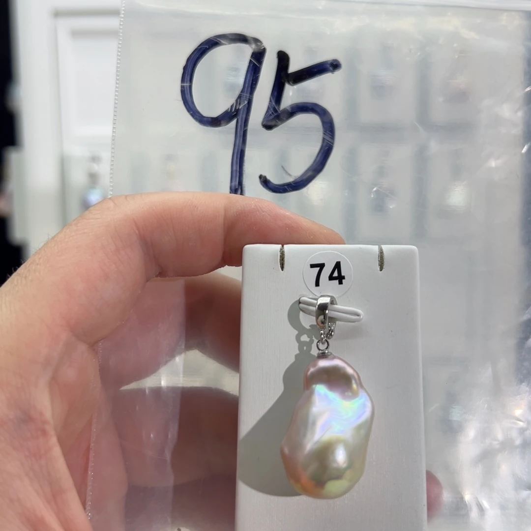 颈饰淡水珍珠合金