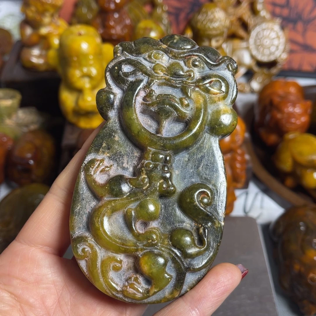 蛇纹石玉合金颈饰