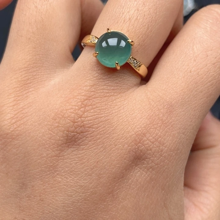 翡翠未镶嵌戒指戒指