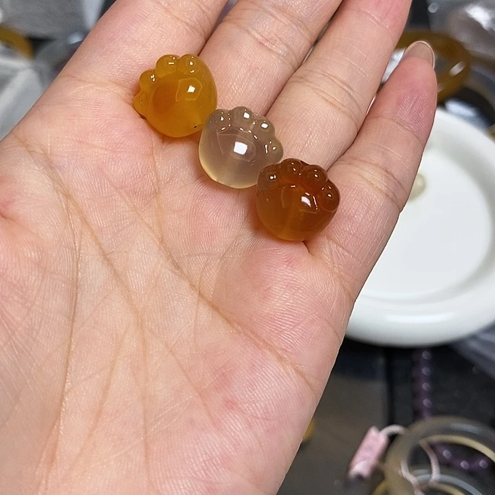 玛瑙/玉髓未镶嵌珠宝半成品B***o