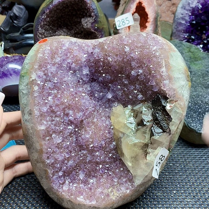 未镶嵌紫晶大型摆件（非配饰）