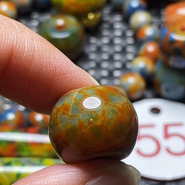 用***0玛瑙/玉髓未镶嵌颈饰