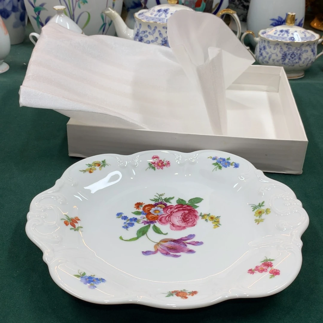 摆件全是大漂亮瓷器啊美美哒