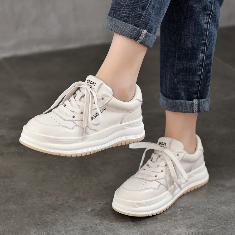 头层牛皮小白鞋女2024秋季新款头层牛皮圆头低帮女鞋软底防滑708