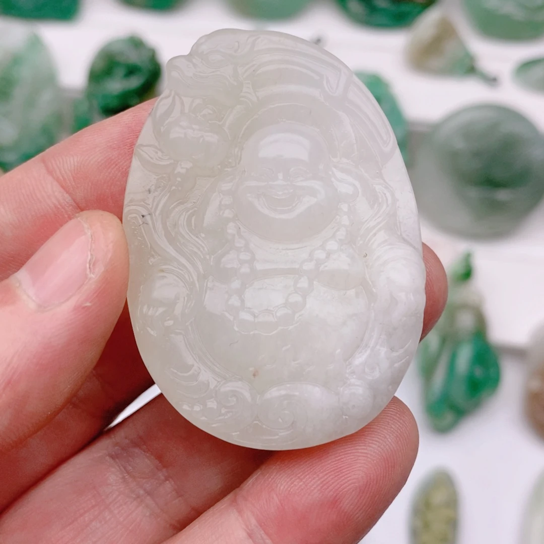 如***玉独山玉未镶嵌颈饰