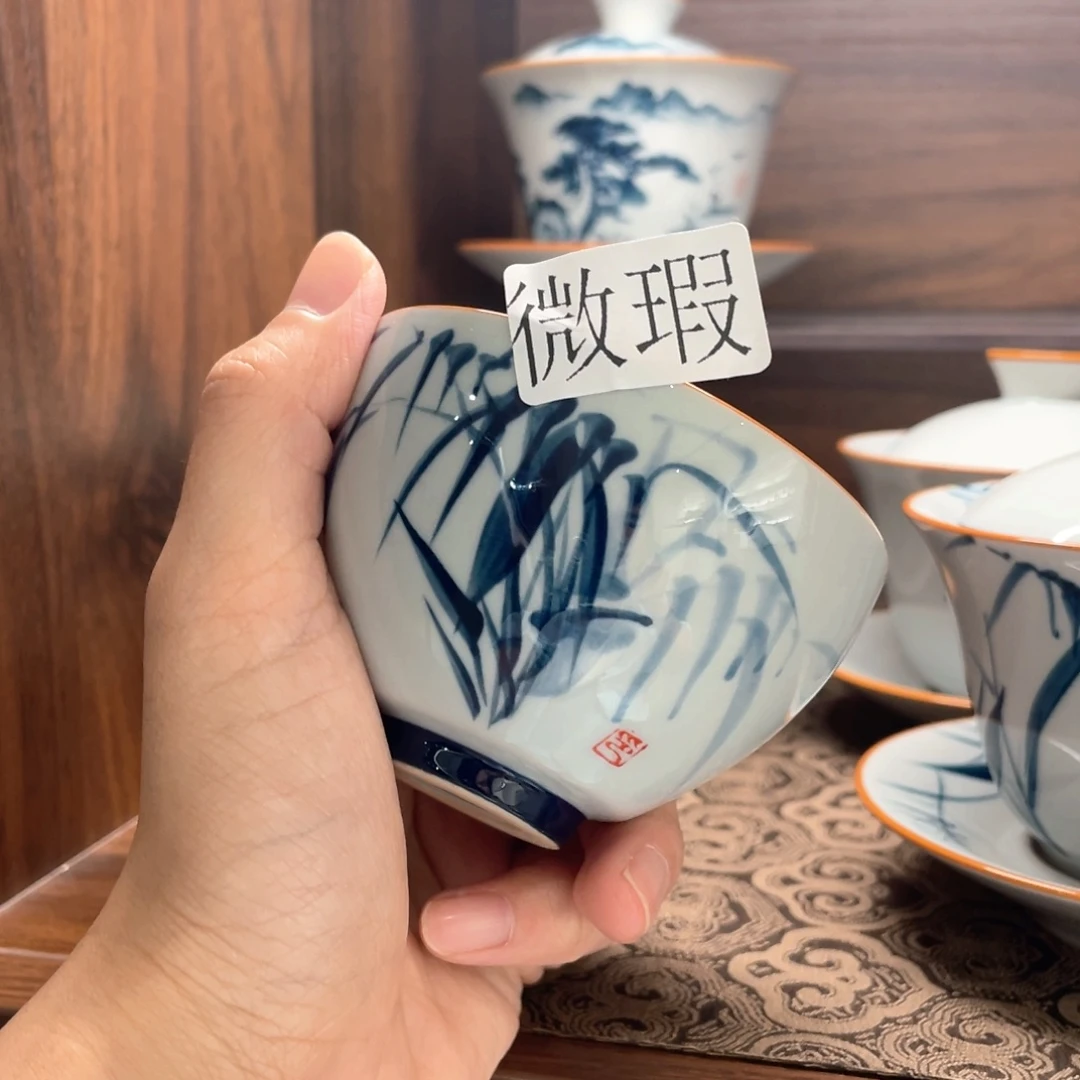釉下手绘茶具微瑕