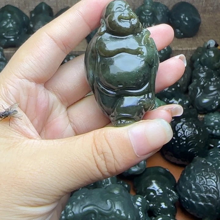 和田玉（糖玉）未镶嵌挂件