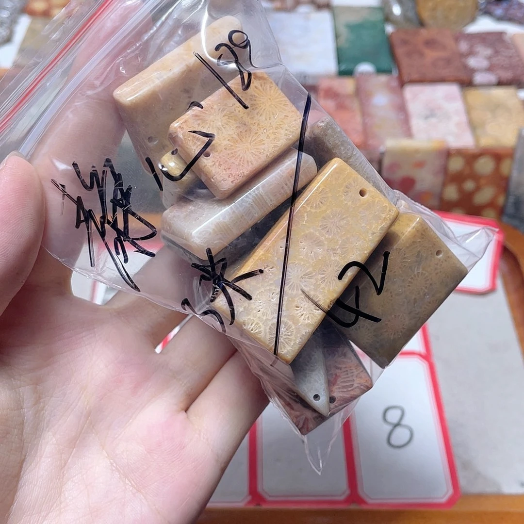 静***9玛瑙/玉髓颈饰合金