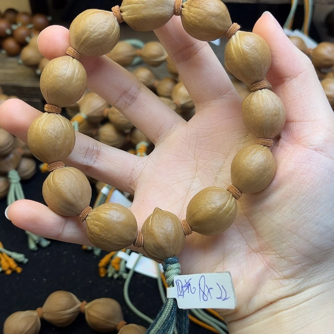 来***往橄榄核手串001 18×22