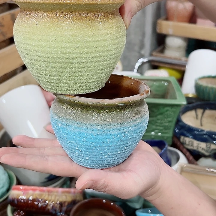 有孔.凑满10元发货多肉陶瓷花盆！