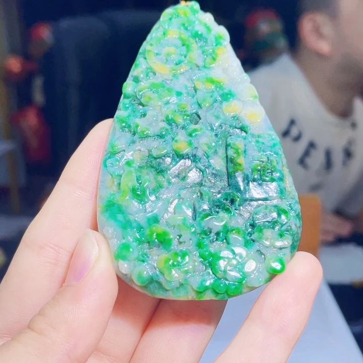 翡翠未镶嵌吊坠(不含链)A36