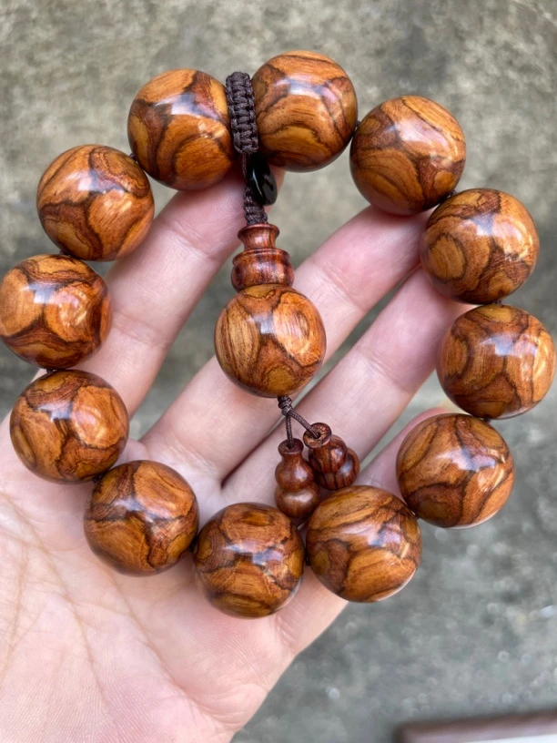 海南黄花梨2.0黄金瞳叉纹对眼精品男士佛珠手串