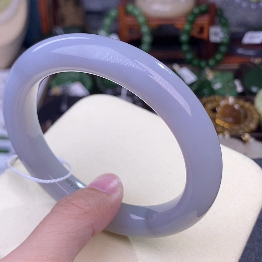 和田玉59 浓烟紫仙紫脂膏级手镯清货价未镶嵌