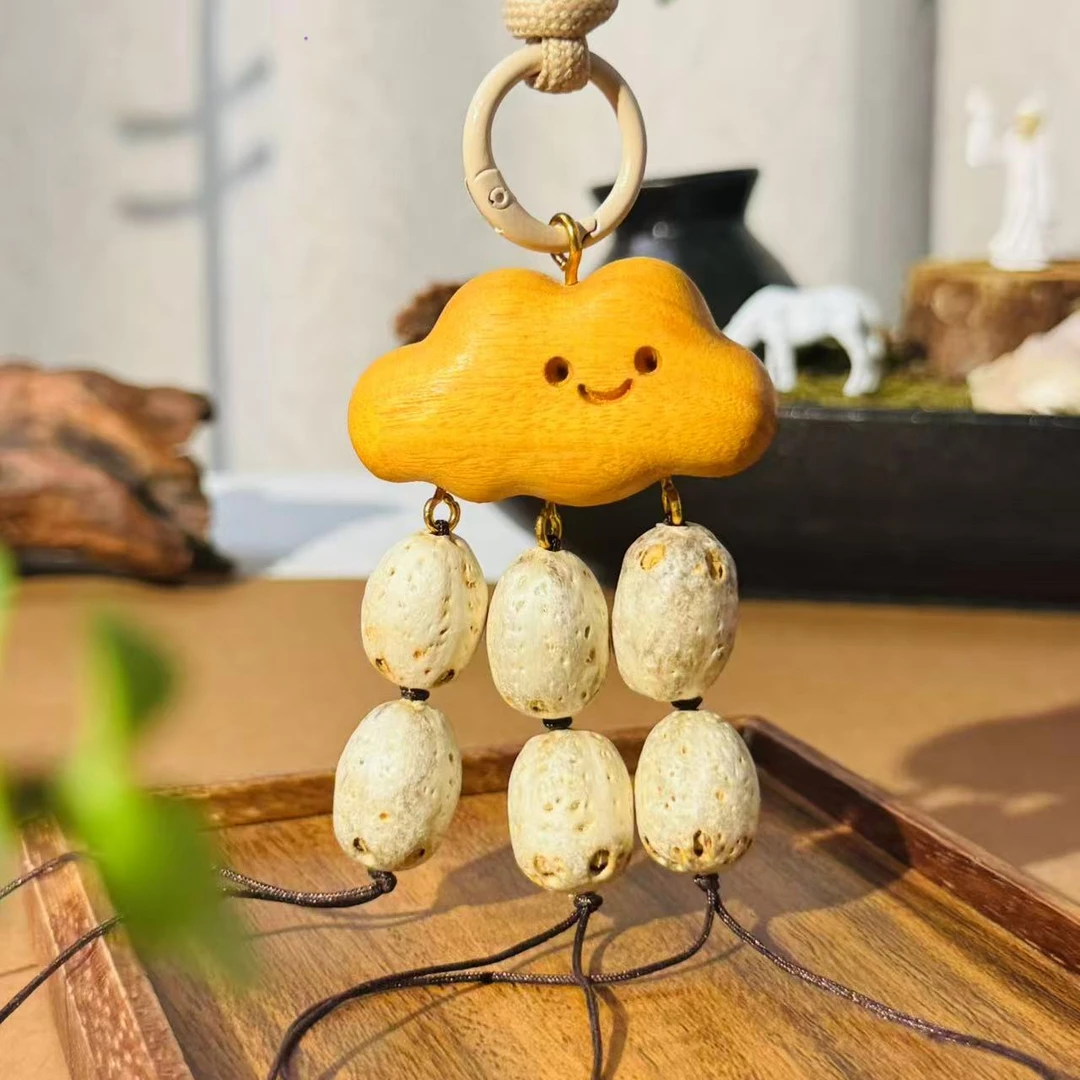 黄金檀小雨点包挂可作车挂手机钥匙扣的万能配饰品