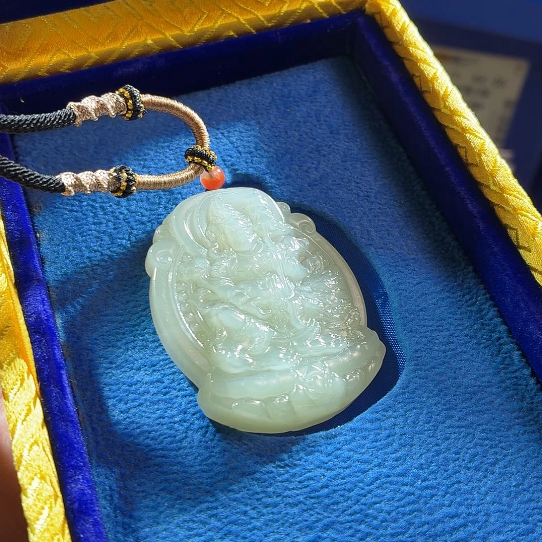 和田玉（糖玉）未镶嵌颈饰