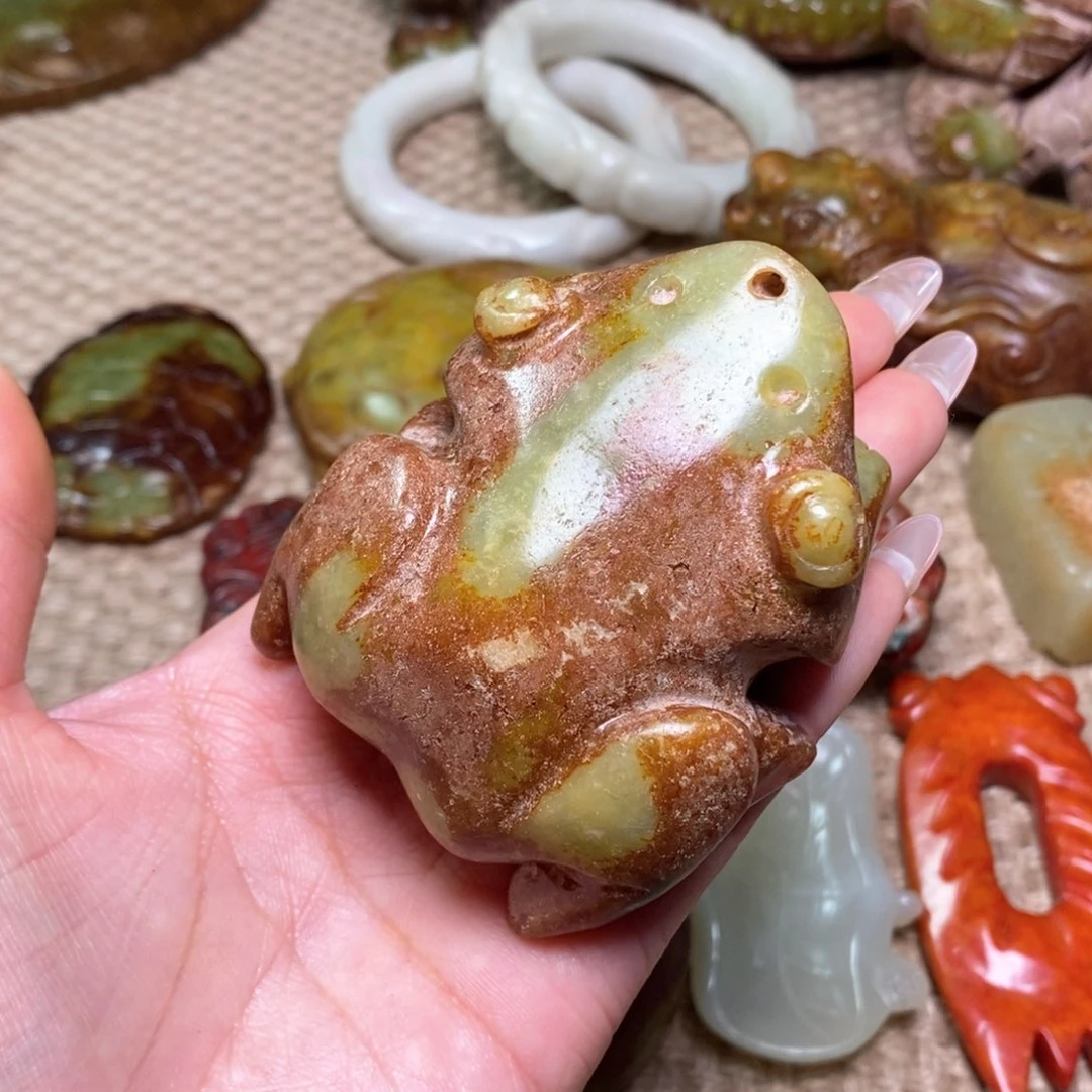 白玉菩提吊坠财**收白玉菩提白玉菩提摆件