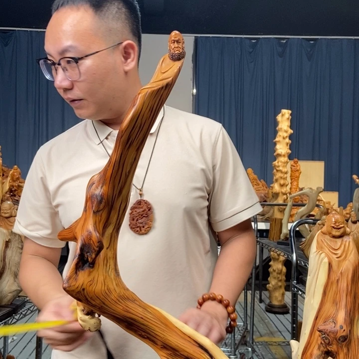 柏木（崖柏）随型摆件