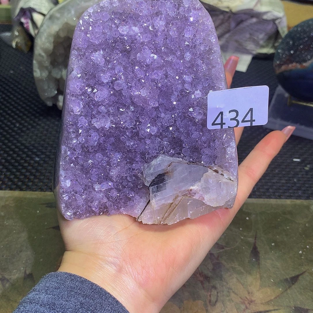 紫晶大型摆件（非配饰）未镶嵌