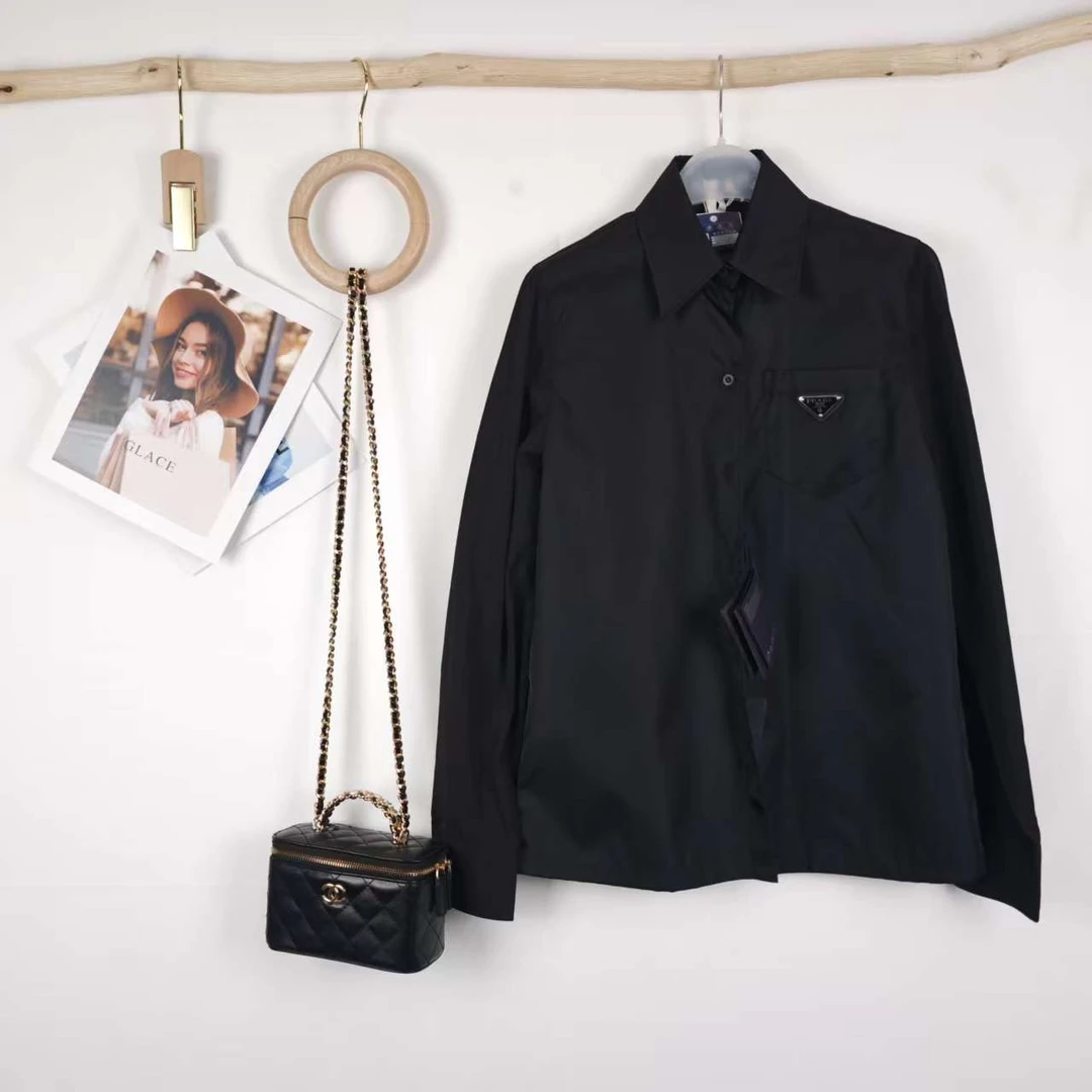 99新 Prada/普拉达 海囤Q/普拉达上衣/36码/hs37726