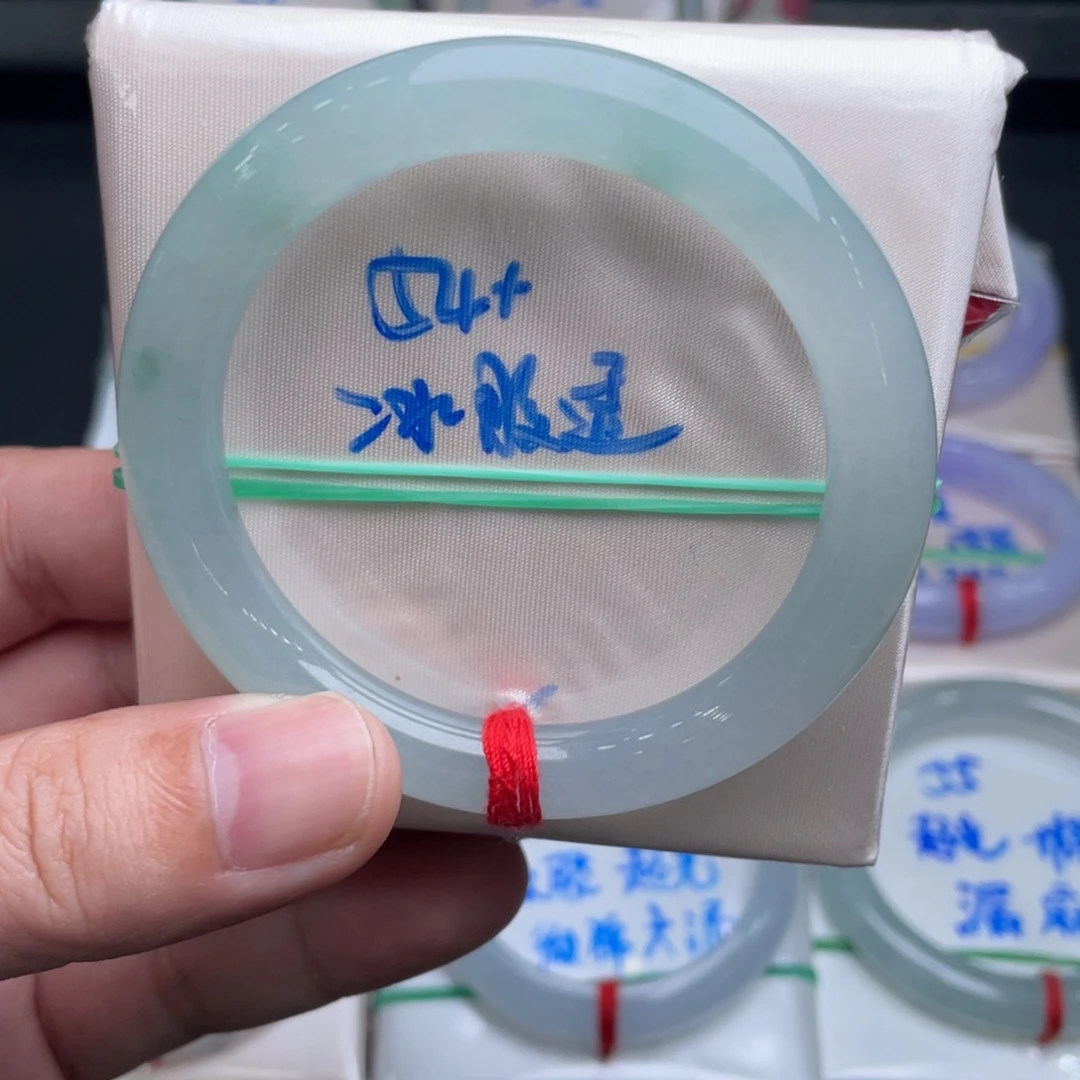 翡翠未镶嵌手镯翡翠手镯