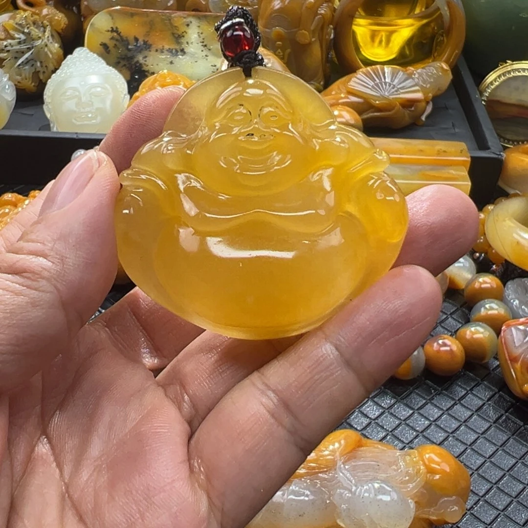 石英质玉未镶嵌颈饰