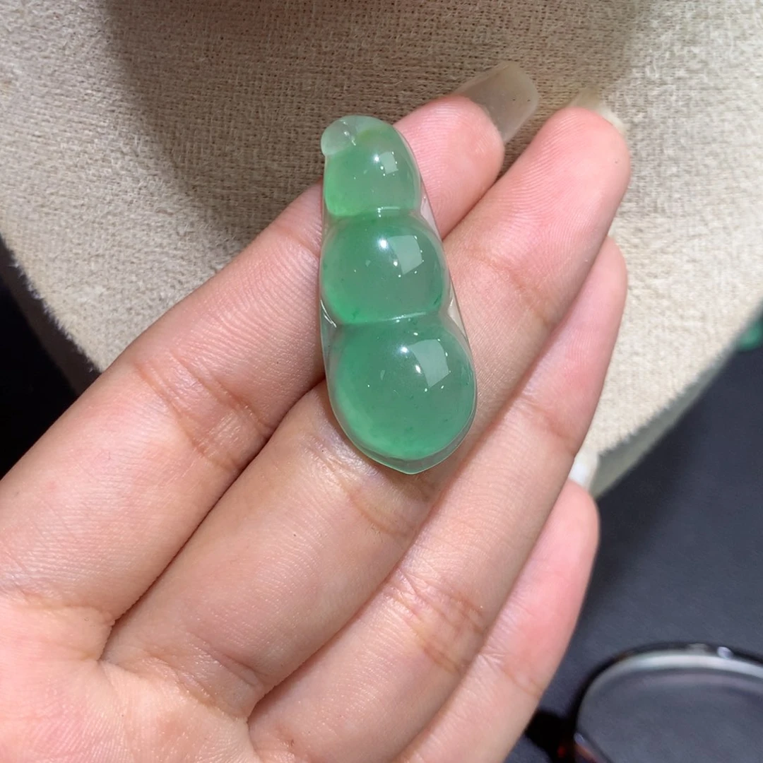 颈饰银S925镶嵌石英质玉（非洲翠）