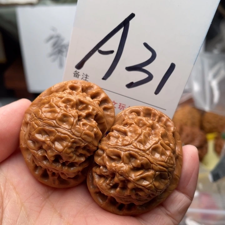 桃核把件文玩核桃