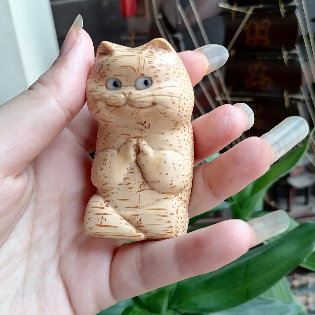 纯手工雕刻竹根雕小兔、小猫手把件摆件
