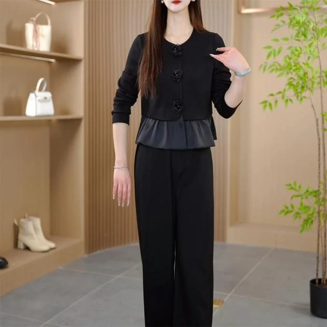 时尚休闲套装女2025春季新款气质显瘦设计感长袖上衣阔腿裤两件套