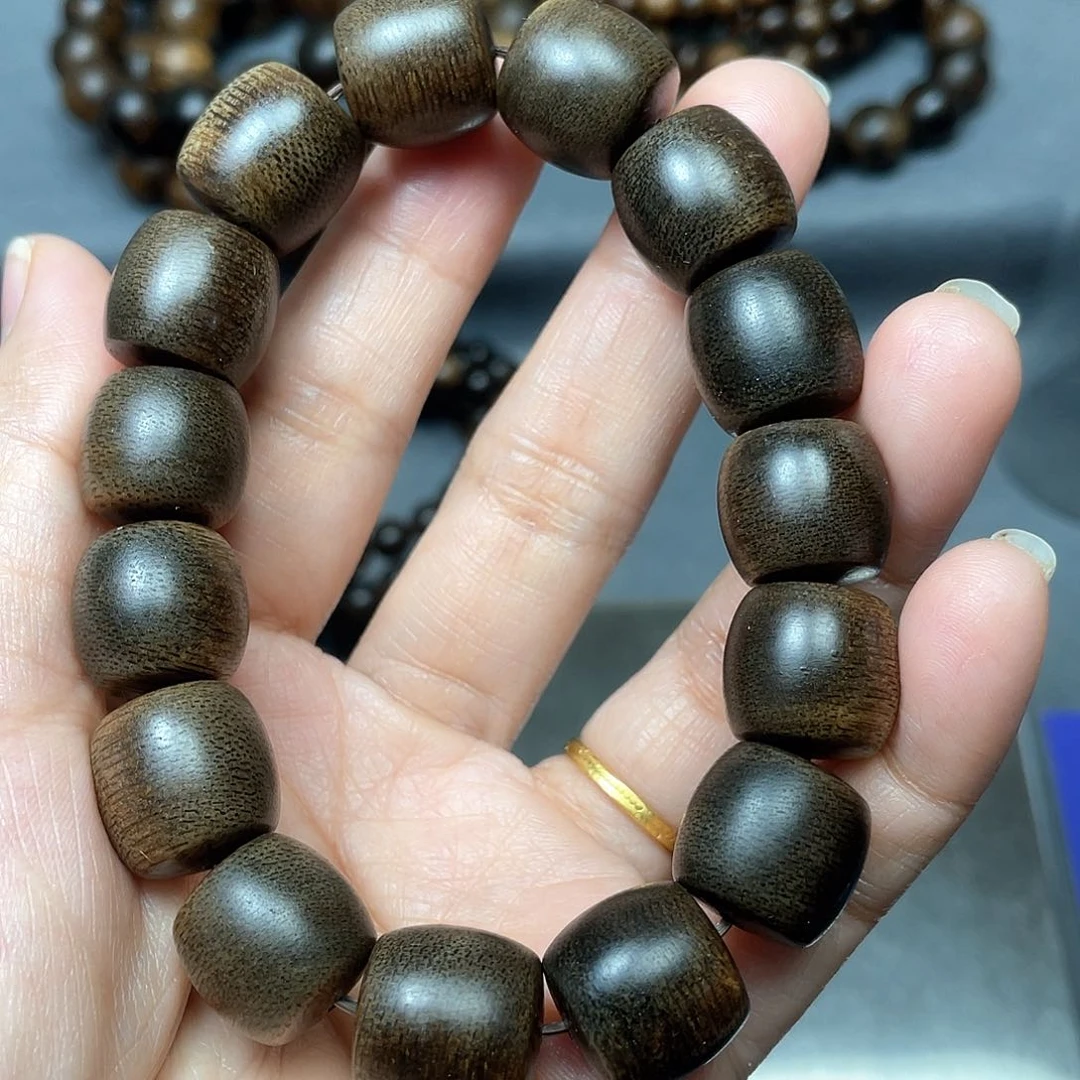 沉香手串Y****哥芽庄白棋1.4