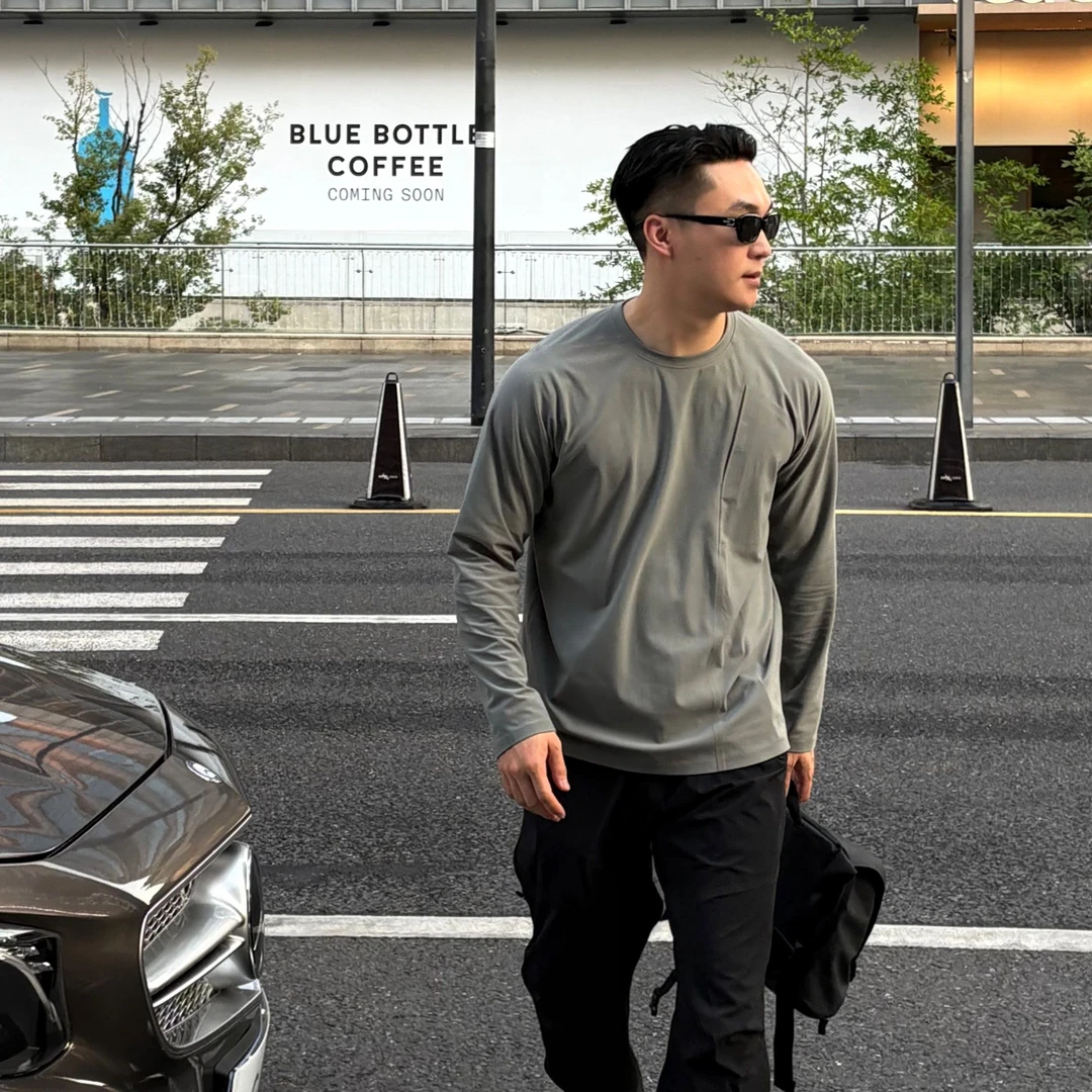 【GGG】秋冬绒感超声波男士户外运动宽松休闲圆领压胶长袖打底T恤