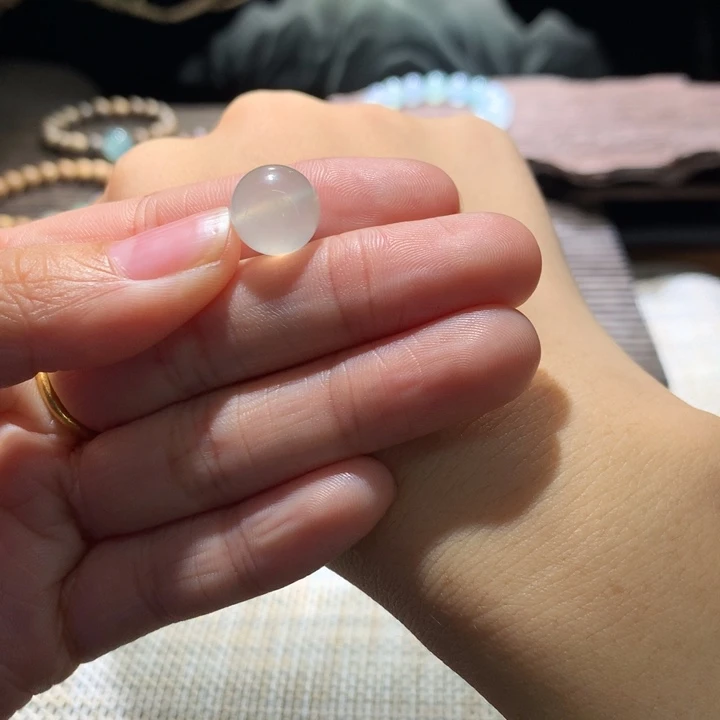 翡翠散珠月光黄卡11