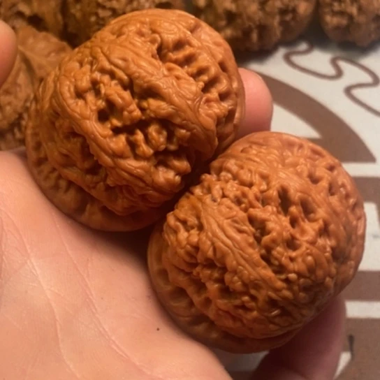 吊坠桃核全品粗筋47