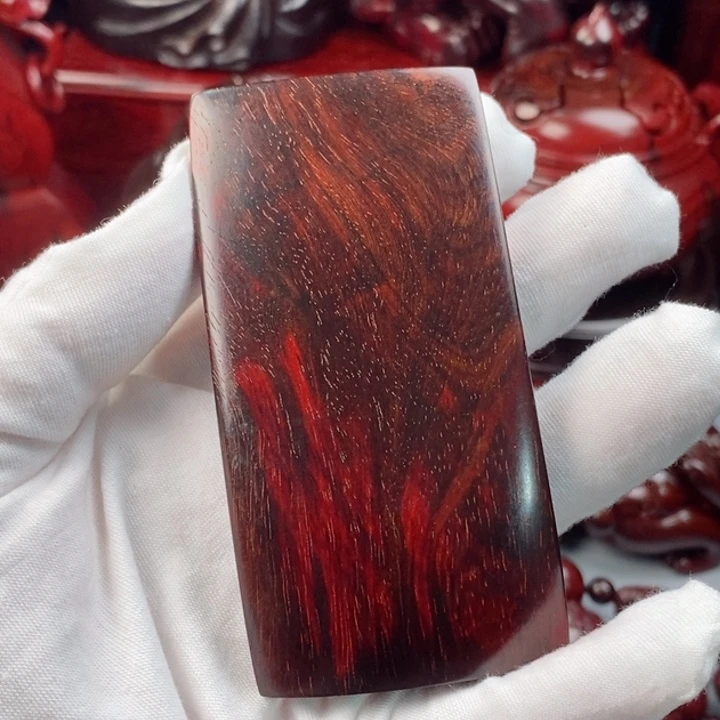 小叶紫檀其他（檀香紫檀）